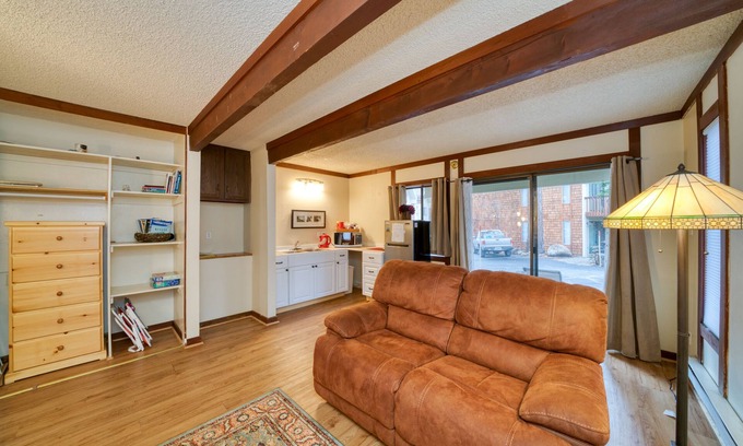 Incline Village Condo | Incline Village Private 1st Fl 2 Bdrm 1 Bath of Condo w parking