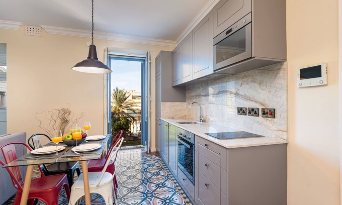Madliena House | INDEPENDENCE MARBLE - 2 BEDROOM APARTMENT - CHURCH AND SEA VIEW