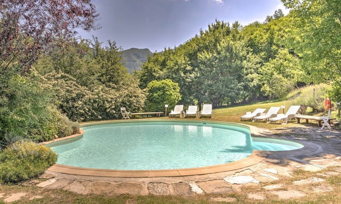 San Godenzo House | Independent apartment with pool