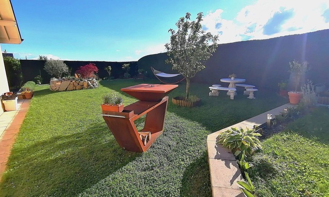 Senarclens Apartment | Independent room, Jardin des Hérissons