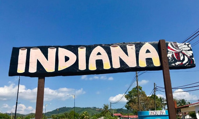 Lubok Buaya Bed & Breakfast | Indiana Cafe & Dorm