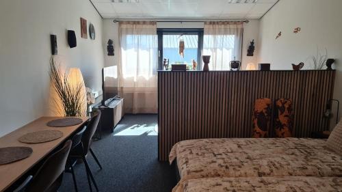 Bolsward Apartment | Indische kamer