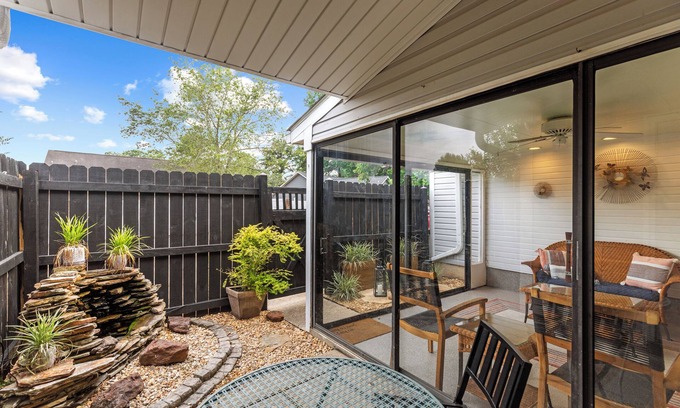 Dothan House | Indulge in Southern Charm: Newly Renovated 2 Bed/2.5 Bath Townhome in Dothan. Dog Friendly.