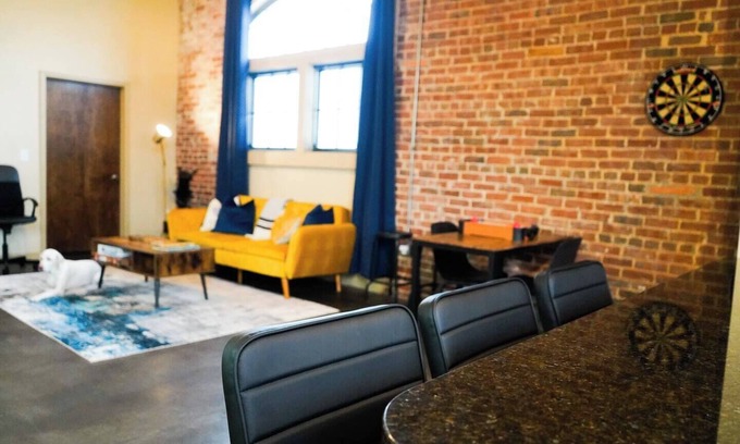 East Lawrence Apartment | Industrial Escape 2bdrm/2bath