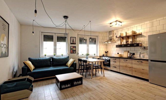 Zotow Apartment | Industrialny Kwadrat