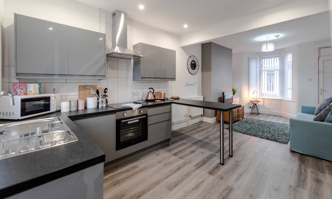 Anfield Apartment | Infinity Apartments Harrow Road