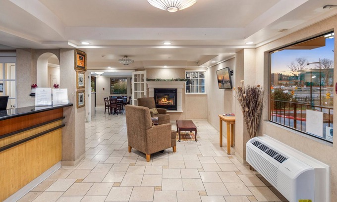 Renton Hotel | Inn at Lake Washington By OYO I-405