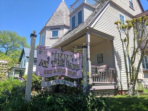 Village Green Bed & Breakfast | Inn At The Park - The Cottage