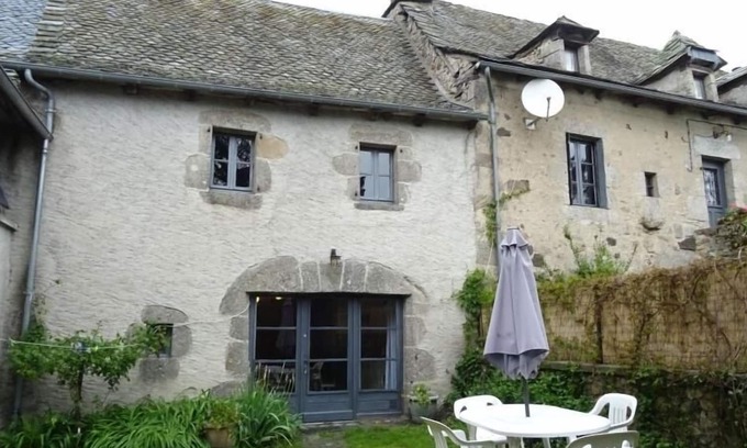 Montpeyroux House | Inn Montpeyroux, 2 bedrooms, 4 people