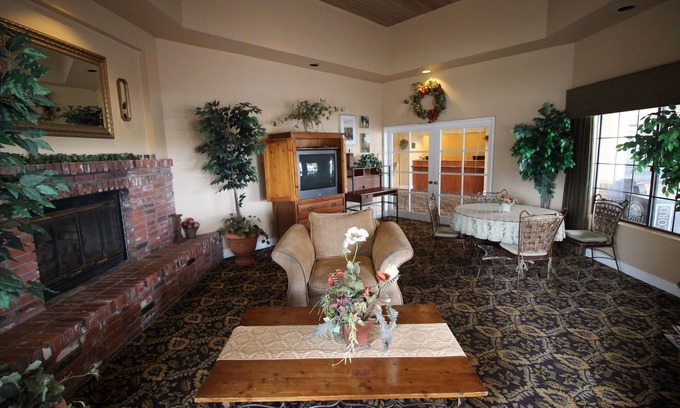 Lompoc Hotel | Inn of Lompoc