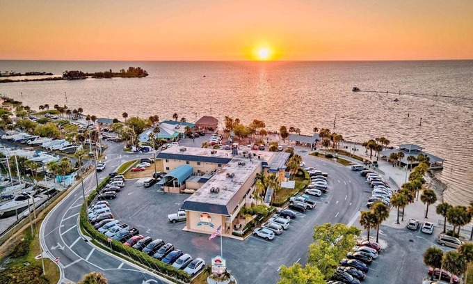 Hudson Beach Estates Hotel | Inn on the Gulf