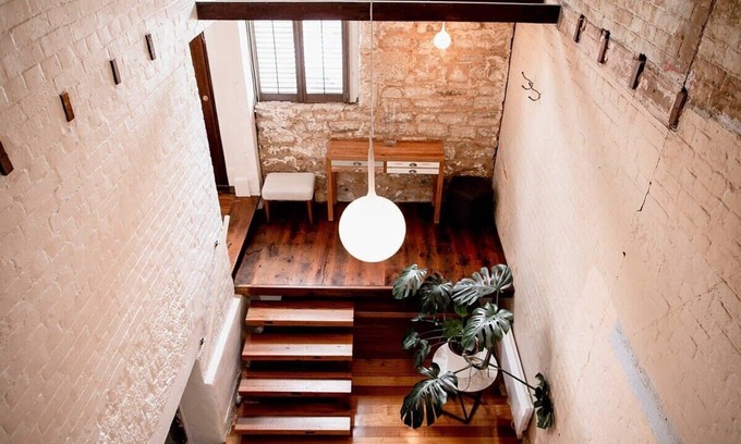 Hobart Central Business District House | Inner-city sanctuary with off-street parking