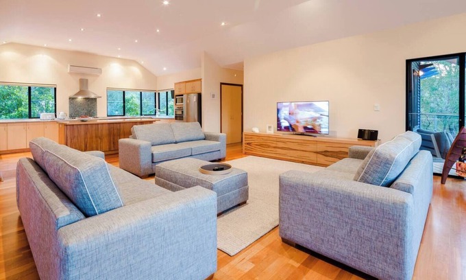 Quedjinup House | Innisfree Tranquil Stilted Retreat Near Yallingup