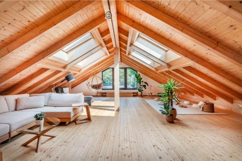 Bad Duerrheim Apartment | INVITA Natur-Chalets Penthouse - Familienurlaub im Schwarzwald - 240qm