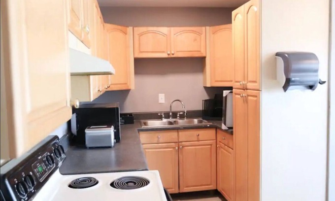 Nashville Apartment | Inviting 1BR 10-Mins to Nashville