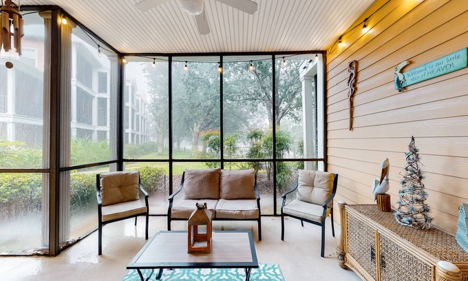 Bahama Bay Condo | Inviting ground-floor condo with homey ambience, water view, & resort amenities