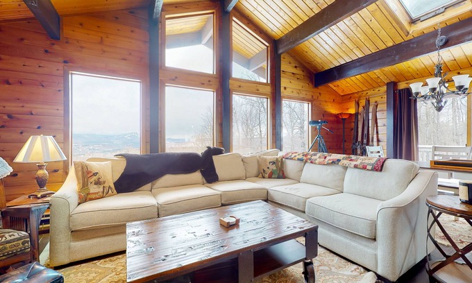 West Dover House | Inviting mountain view home with game room, balcony & W/D