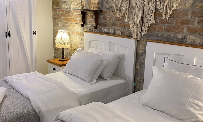 Yenifoca Hotel | Ionia Liberty Stone Hotel