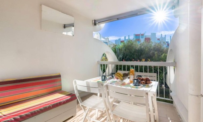 Le Couchant Apartment | Ipanema by Interhome