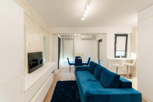 Saturn Apartment | Irina's Premier Properties at Seven Palms, Saturn