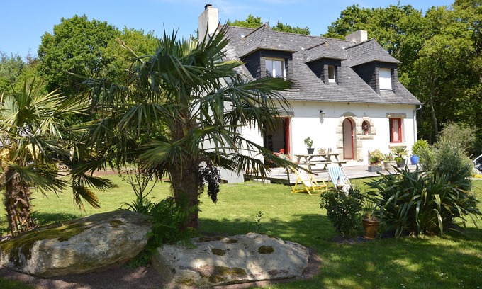 Bohars House | Iroise sea and beaches, 20 min from a charming property near Brest.