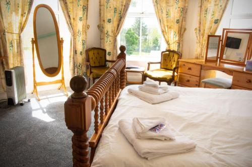 Rhiwbryfdir Bed & Breakfast | isallt guesthouse
