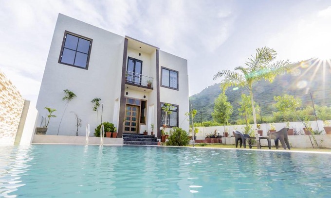 Bedla Villa | Ish Villa : 3 BHK Pool Villa in Udaipur