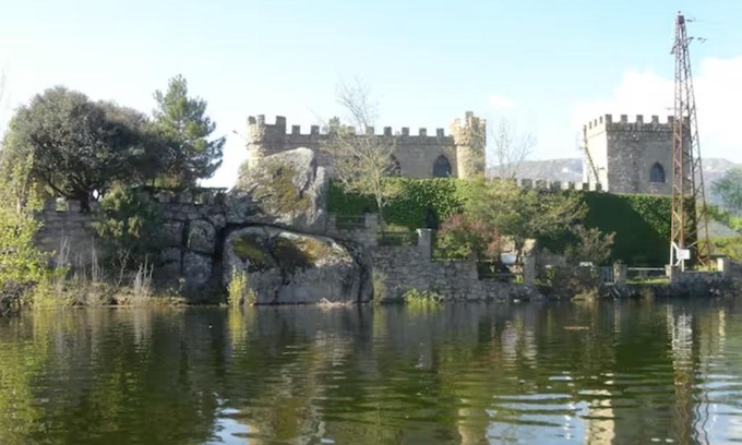 El Barraco House | ISLA DEL BURGUILLO