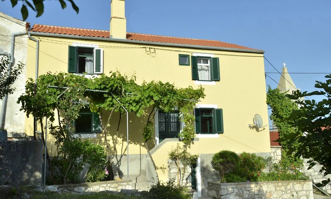 Sveti Jakov Apartment | Island Cres, Stivan, lovingly restaur. Village house above the Adriatic bay Meraščica