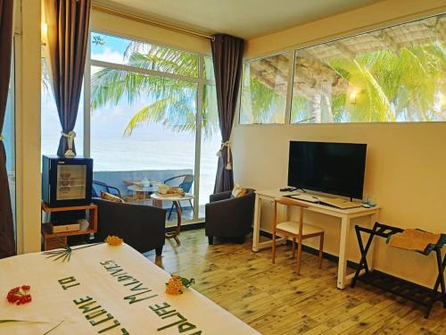 Magoodhoo House | Island Life Maldives Retreat & Spa