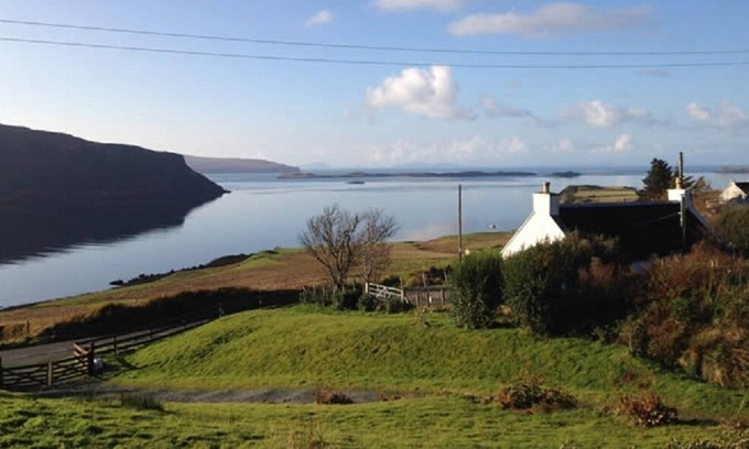 Waternish Cottage | Isle of Skye Stunning Views