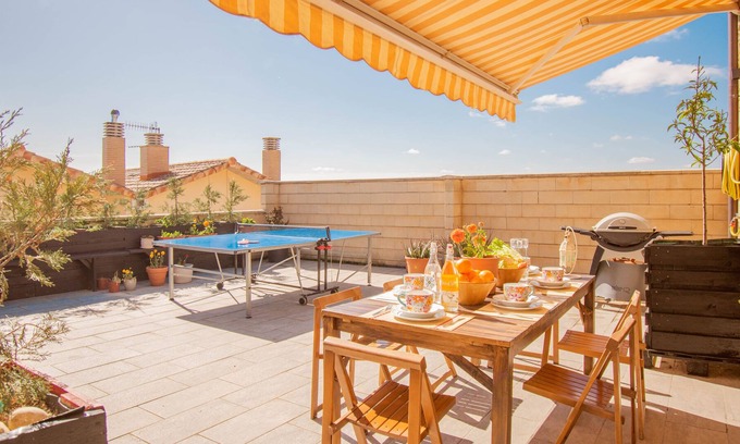 Mendigorria House | Izargi rural house with large terrace