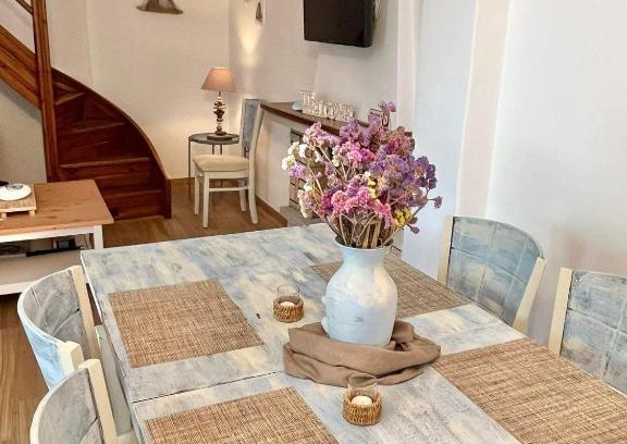 Marmari Apartment | J&B Maisonette House