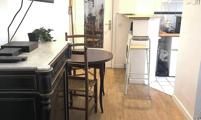 Republique–Point-du-Jour Apartment | J.o, Loue 9jours du 26juillet au 03aout