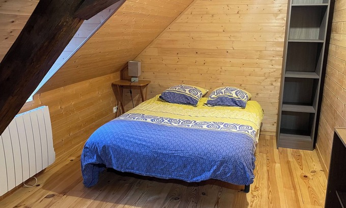 Imphy Apartment | J4 Parking Wifi 2 Rooms 3 beds 2 to 4 pers ideal for family or worker