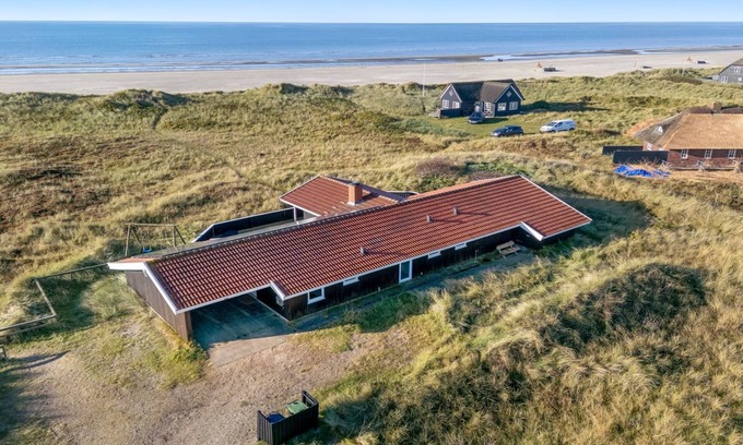 Blavand Strand House | "Jaana" - 10m from the sea by Interhome