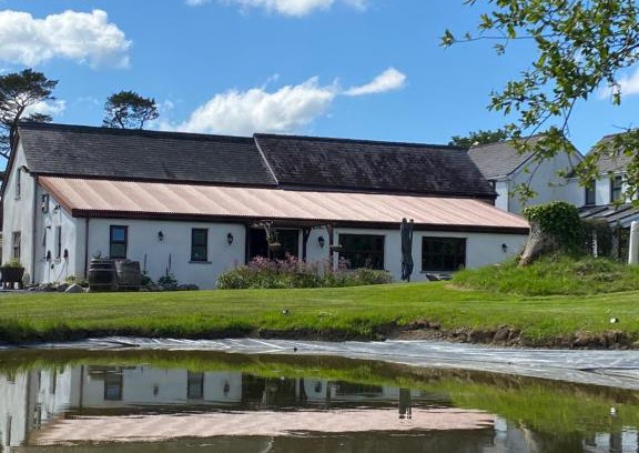 Whitland Hotel | Jabajak Vineyard Restaurant & Rooms