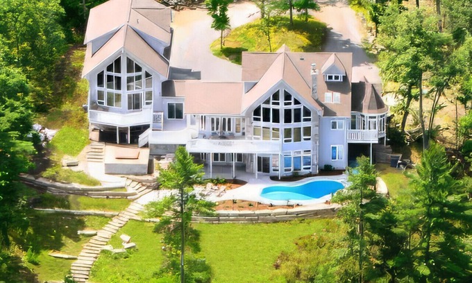 North Kawartha House | Jack Lake Ultimate Luxury!