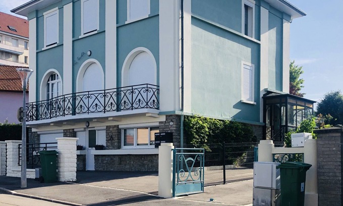 Vittel Apartment | Jade: Charming 2-bedroom apartment on the ground floor of a fully renovated residence