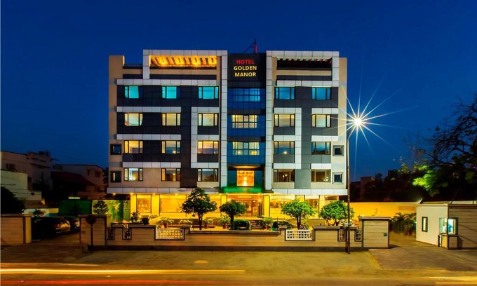 Sindhi Camp Hotel | Jaipur Hotel Golden Manor By BrandMyHotel-City Center Bani Park Jaipur