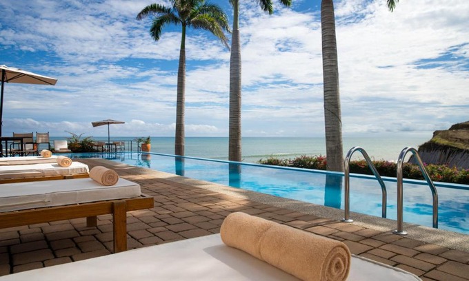 San Vicente Hotel | Jama Campay - Homes Resort & Spa