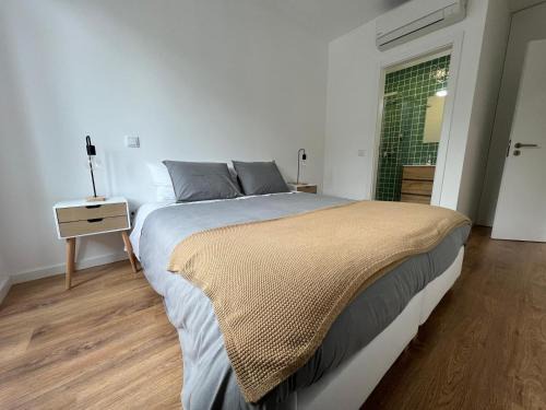 Miranda do Corvo Apartment | Janelas da Praça