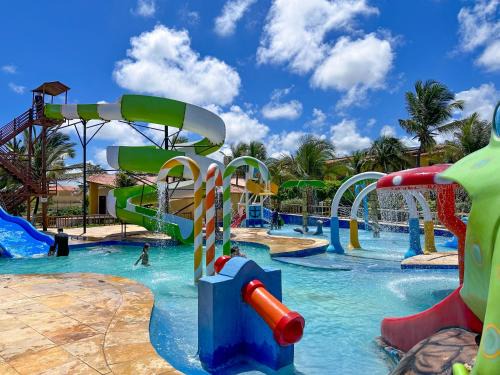Aquiraz Hotel | Jangadeiro Praia Hotel Resort - Parque Aquático e Pé na Areia