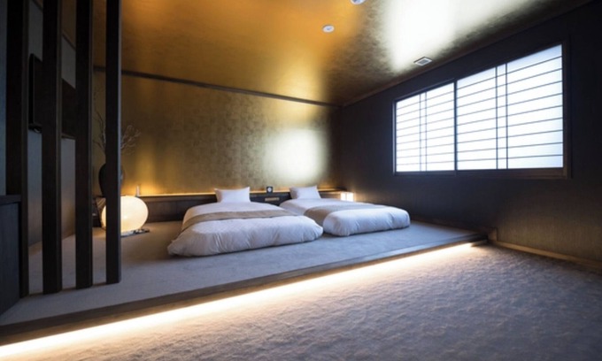 Karasumaoike Hotel | Japanese Suite KINKAKU for 1 night without meals/Kyoto Kyōto