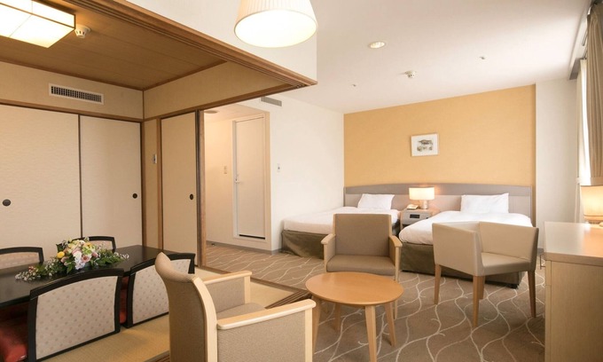 Tennoji Hotel | JapaneseWestern style room Family room Nonsmo/Osaka Ōsaka