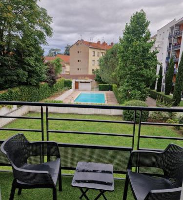 Villefranche-sur-Saone Apartment | Jardin D'Alexis