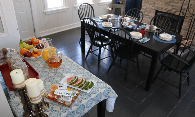Rexton Hotel | Jardine's Inn