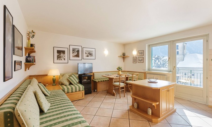 Chamonix City Centre Apartment | Jardins d'Androsace 3ème étage, Chamonix, France