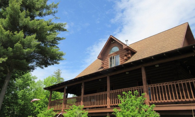 Upper Jay House | Jay Mountain Retreat - Ski Whiteface - Hikers Paradisen