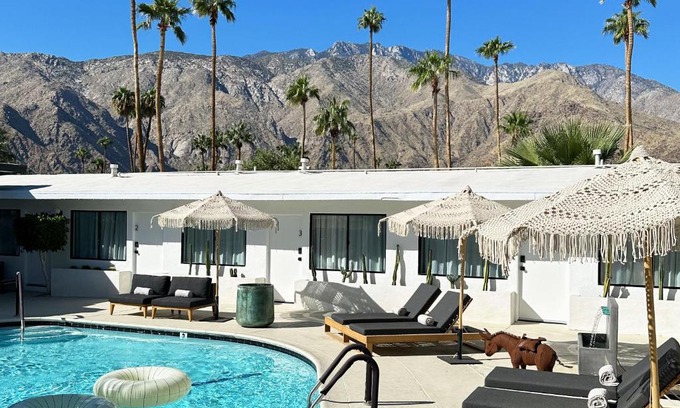 Uptown Design District Hotel | Jazz Hotel Palm Springs
